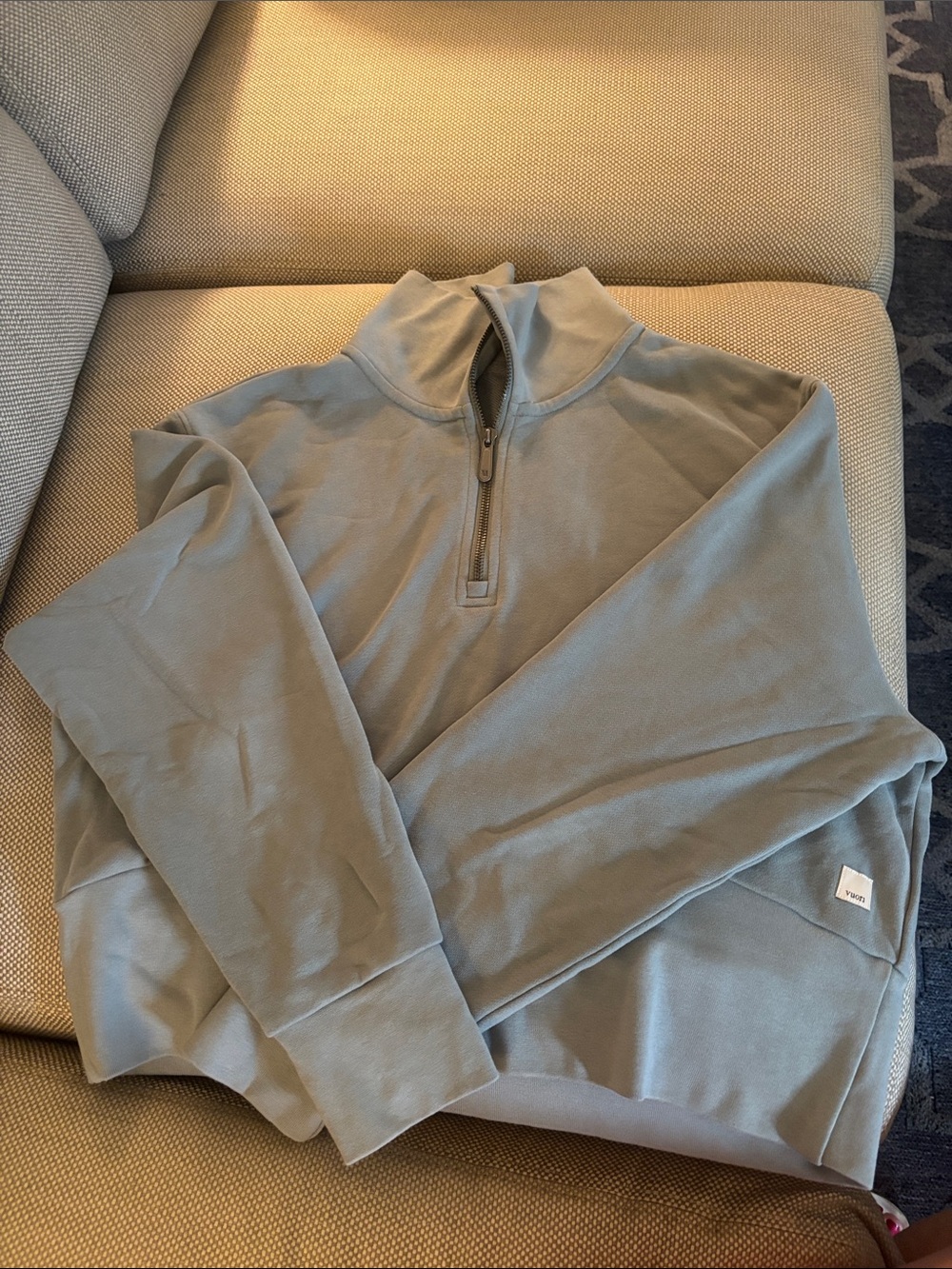 Vuori Women's Half-Zip Cropped Pullover - Sage Green